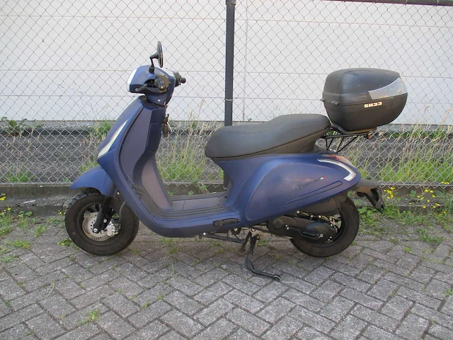 Dts - bromscooter - savano injectie - scooter - afbeelding 1 van  11