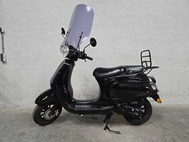 Dts - snorscooter - milano - 4t 25km uitvoering fbx24d - afbeelding 1 van  7