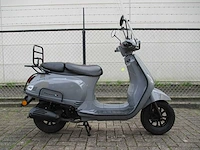 Dts - snorscooter - milano r sport injectie - scooter - afbeelding 7 van  10