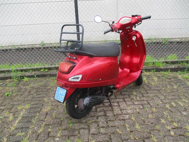 Dts - snorscooter - milano riva - scooter - afbeelding 6 van  9