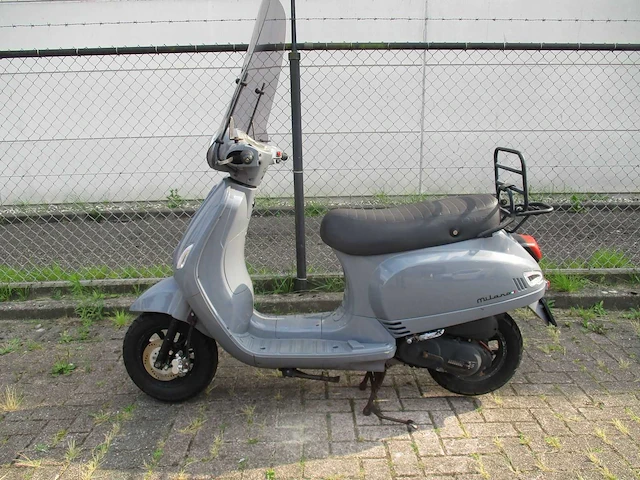 Dts - snorscooter - milano riva injectie - scooter - afbeelding 1 van  11