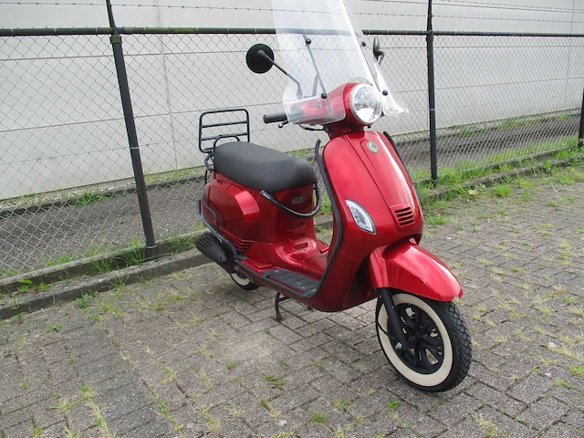 Dts - snorscooter - milano riva injectie - scooter - afbeelding 7 van  11