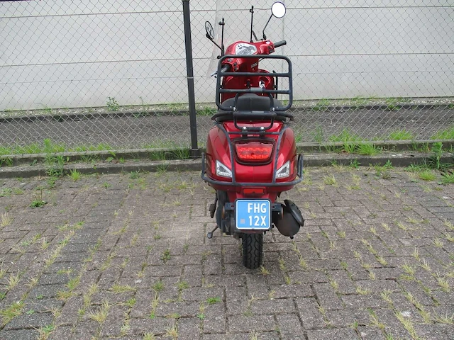 Dts - snorscooter - milano riva injectie - scooter - afbeelding 10 van  11