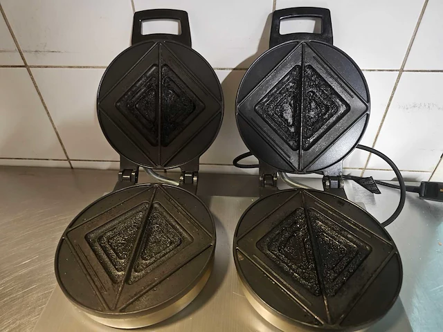 Dualit - wafel maker - afbeelding 2 van  4