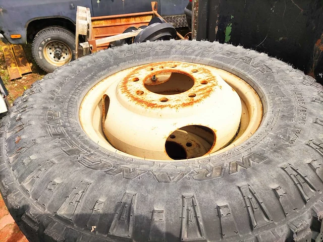 Dually - 16 inch 8x165,1 - velg (6x) - afbeelding 3 van  5