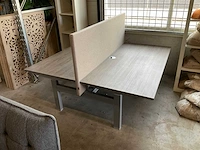 Dubbel bureau met middenscherm - afbeelding 1 van  3