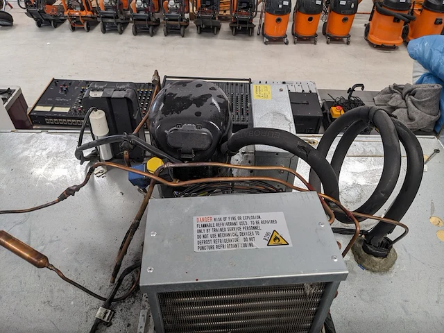 Dubbel deurs vrieskast, kronus, corpo arm1400 - afbeelding 13 van  13