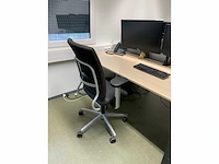 Dubbel elektrisch zit-sta bureau met 2 bureaustoelen en 2 ladeblokken - afbeelding 6 van  8
