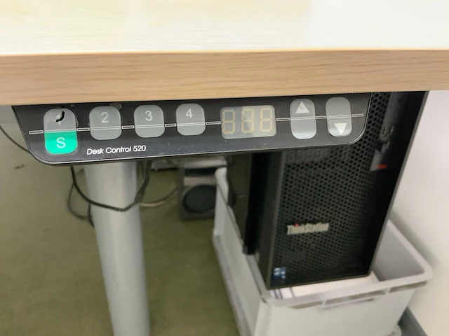 Dubbel elektrisch zit-sta bureau met 2 bureaustoelen en 2 ladeblokken - afbeelding 8 van  8