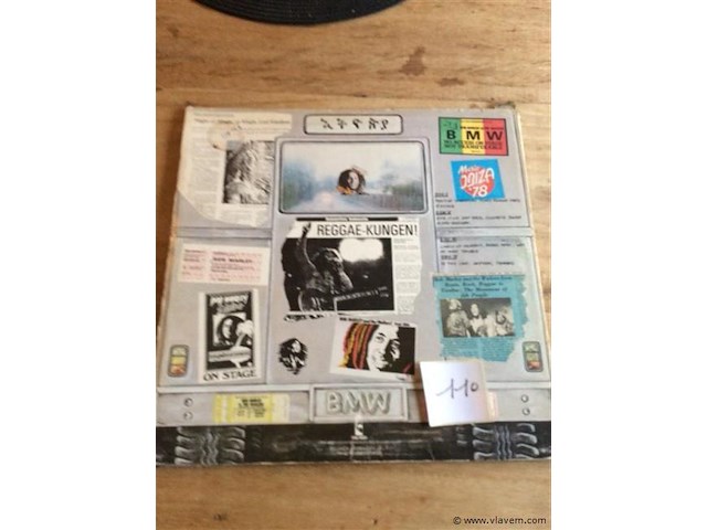 Dubbel lp reggae ( hoes beschadigd ) - afbeelding 2 van  2