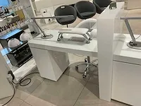 Dubbel nagelstudio meubel - afbeelding 8 van  14