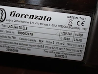 Dubbel piston koffiemachine fiorenzato laguna 2g ele met bonenmaler fiorangato f-64 evo. bouwjaar 6-2019. - afbeelding 7 van  8