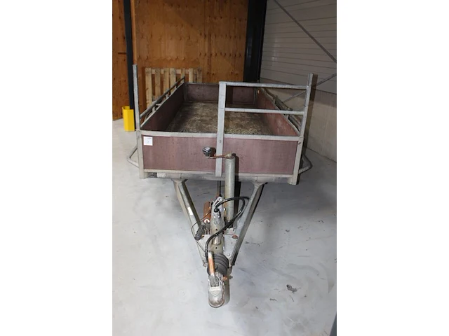 Dubbelassige aanhanger hapert k2000 met kenteken wp-50-yz. bouwjaar 22-5-1997. bakafmeting 300 x 130 cm. - afbeelding 2 van  4