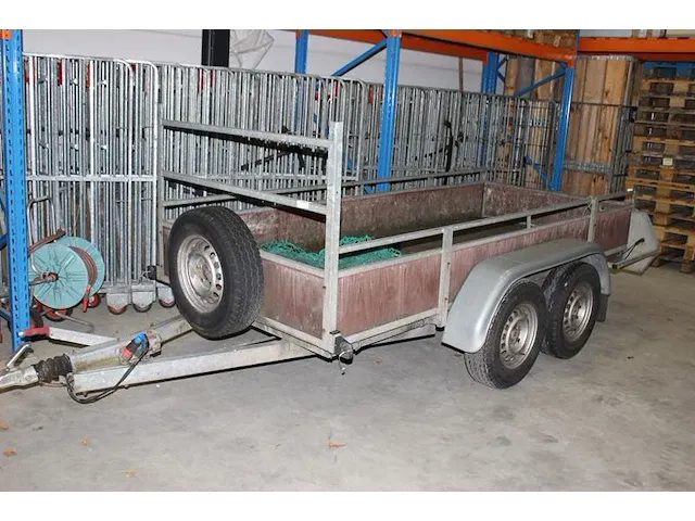 Dubbelassige aanhangwagen anssems ansa 2000 met kenteken ws-58-nz. bakafmeting 300 x 125 cm. - afbeelding 1 van  5
