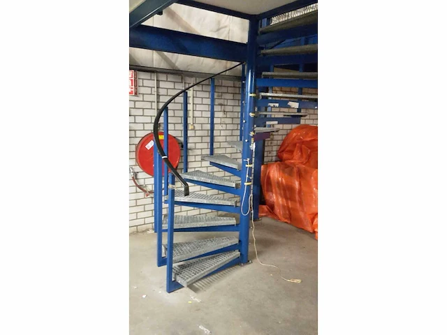 Dubbele entresolvloer 176 m2 - afbeelding 4 van  12