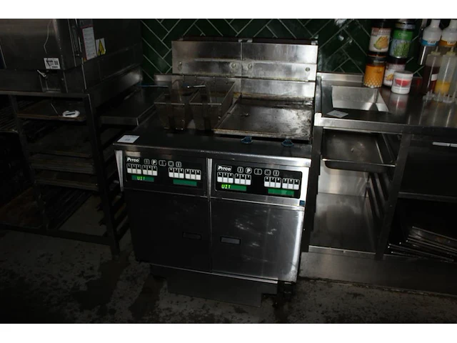 Dubbele friteuse pitco sg14. - afbeelding 1 van  2