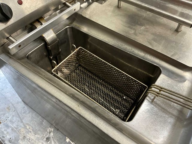 Dubbele friteuse - afbeelding 5 van  5