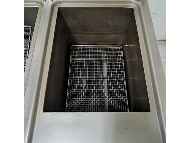 Dubbele gasfriteuse, bon-line, model jzh-rc-2 type a1 - afbeelding 2 van  11