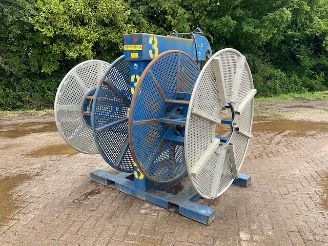 Dubbele hydraulische haspel - afbeelding 1 van  5