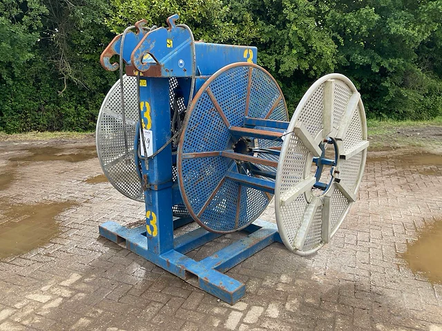 Dubbele hydraulische haspel - afbeelding 2 van  5