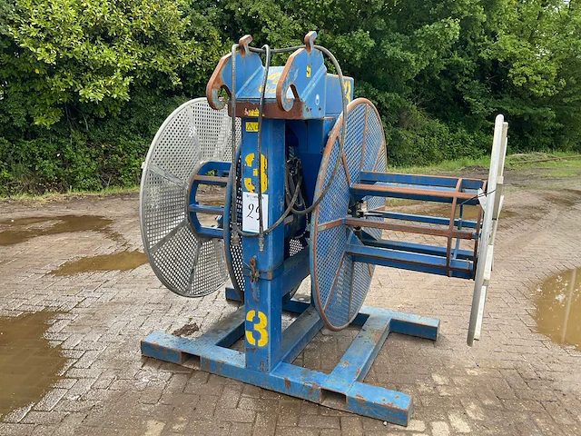 Dubbele hydraulische haspel - afbeelding 3 van  5