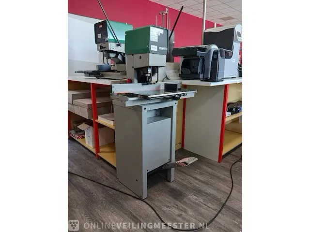 Dubbele papierboormachine nagel, citoborma 280, voet bediend - afbeelding 2 van  8