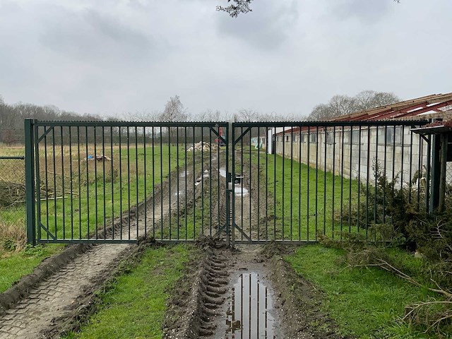 Dubbele poort - afbeelding 1 van  8