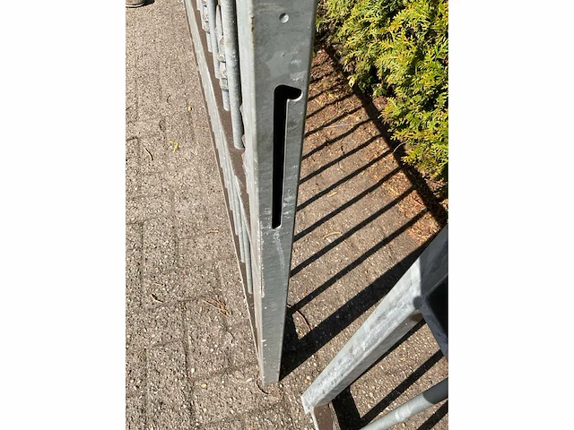Dubbele vleugelpoort - 4 meter - afbeelding 9 van  10