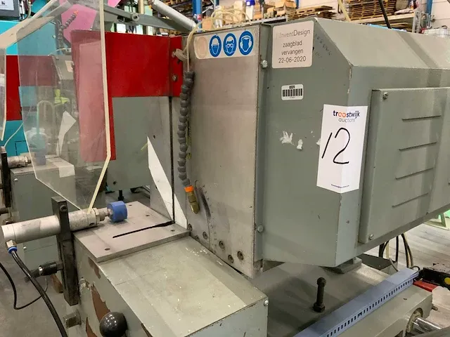 Dubbelkop verstek afkortcirkelzaagmachine - afbeelding 11 van  15