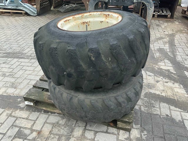 Dubbellucht band op velg - afbeelding 1 van  8