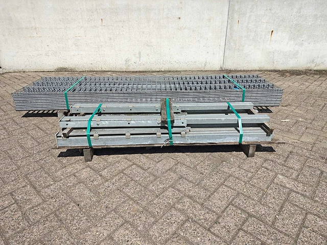 Dubbelstaafs hekwerk gegalvaniseerd 603mm (14x) - afbeelding 3 van  10