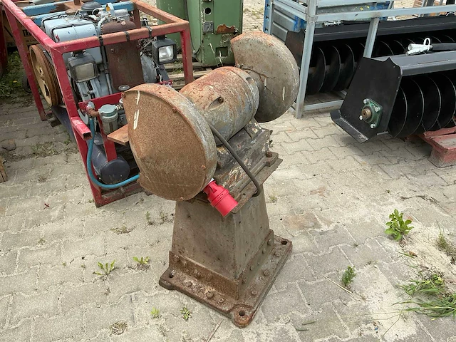 Dubbelsteens slijpmachine - afbeelding 3 van  6
