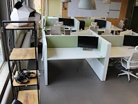 Dubbelzijdig elektrisch in hoogte verstelbaar bureau ahrend voorzien van akoestische panelen. totale afmeti... onderdeel van combinatiekavel combinatiekavel zijnde vier dubbelzijdige elektrische in hoogte verstelbare bureaus ahrend voorzien van akoestische panelen. kavels s005 en s013 t/m s015 - afbeelding 4 van  12