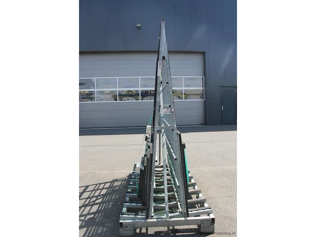 Dubbelzijdige metalen glas/platenbok - 200x100x235 cm - afbeelding 2 van  3