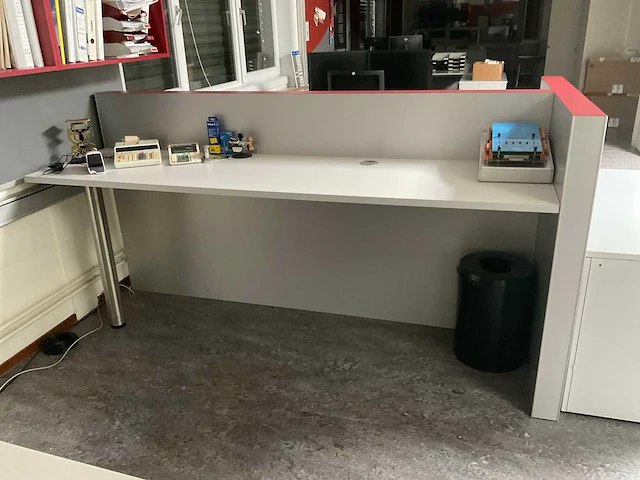 Dubbelzijdige sta werkplek - afbeelding 2 van  7