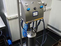 Dubör - afbeelding 1 van  8