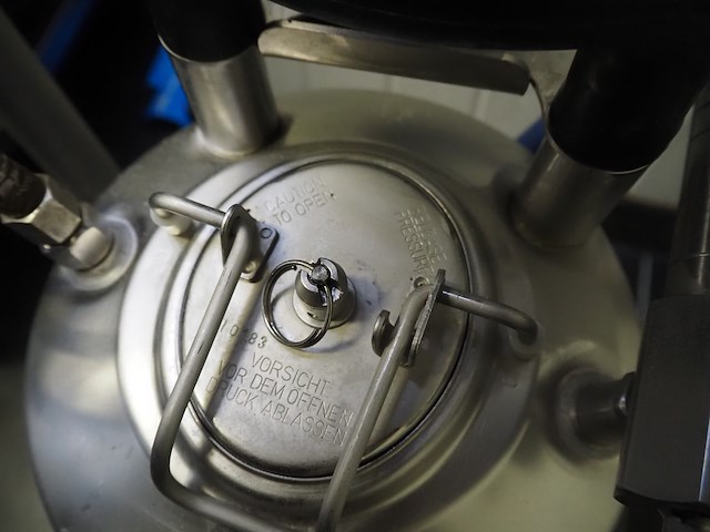 Dubör - afbeelding 6 van  8