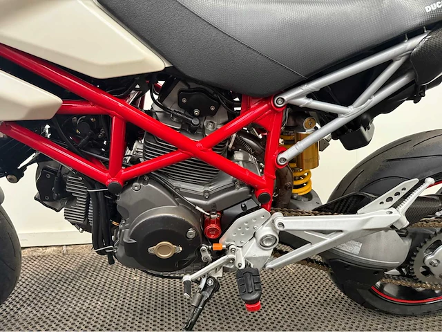 Ducati - hypermotard - 1100 - motorfiets - 2009 - afbeelding 8 van  20