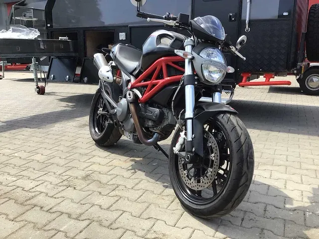 Ducati - race - monster 796 abs - motorfiets - afbeelding 12 van  26