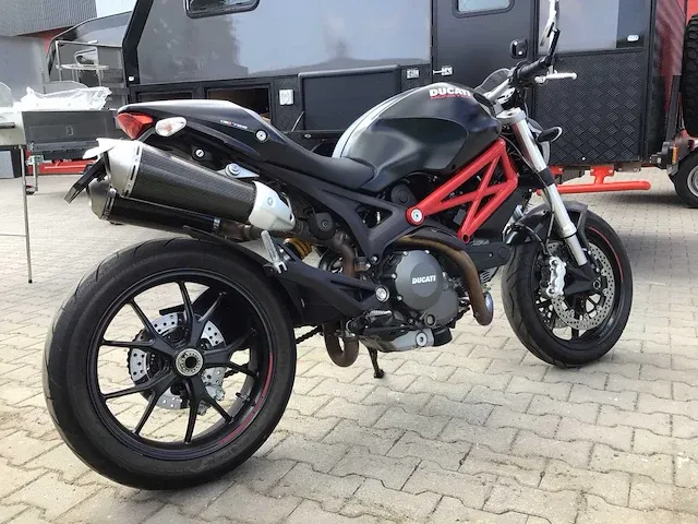 Ducati - race - monster 796 abs - motorfiets - afbeelding 23 van  26