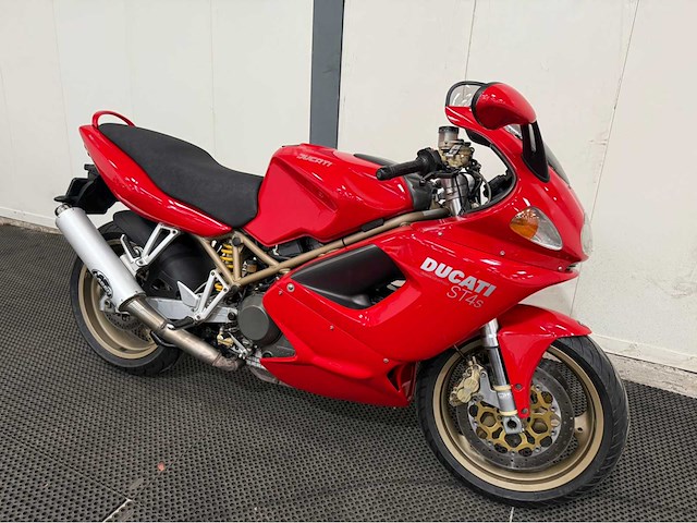 Ducati - tour - st2 - motorfiets - 2001 - afbeelding 21 van  21