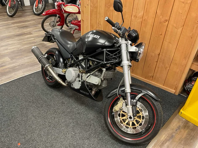 Ducati tour monster motorfiets - afbeelding 7 van  14