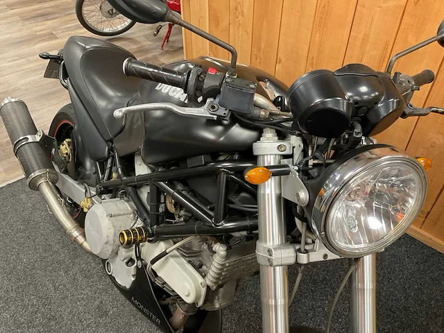 Ducati tour monster motorfiets - afbeelding 14 van  14