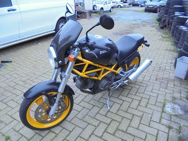 Ducatie - monster 600 cc - belgie - afbeelding 2 van  7