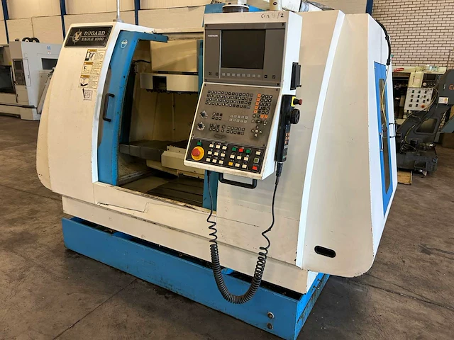 Dugard eagle 1000 cnc universele bewerkingscentra - afbeelding 3 van  10