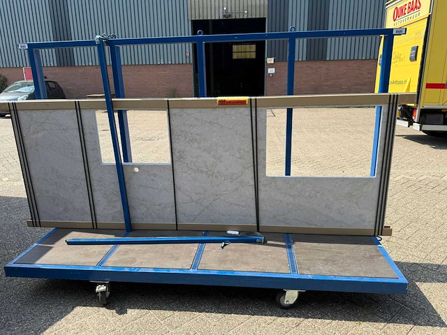 Duitse keuken antraciet lak mat eilandkeuken - afbeelding 29 van  38