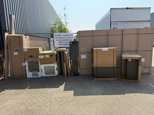 Duitse keuken antraciet lak mat eilandkeuken - afbeelding 30 van  38