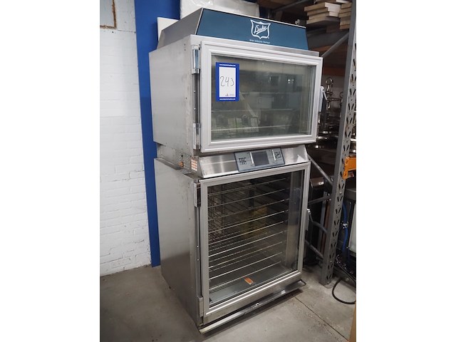 Duke - afbeelding 1 van  9