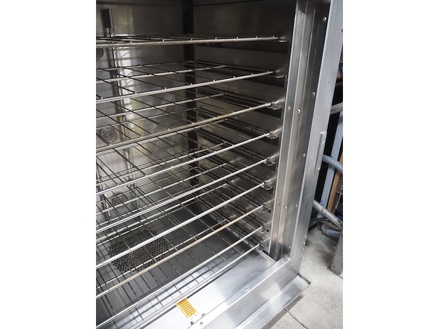 Duke - afbeelding 7 van  9