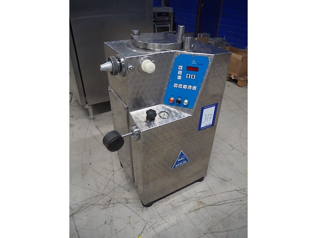 Düker / rex - afbeelding 1 van  12